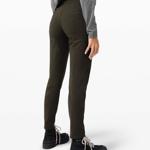 Lululemon here to there HR 7/8 pant in dark olive - Picture 2 of 5